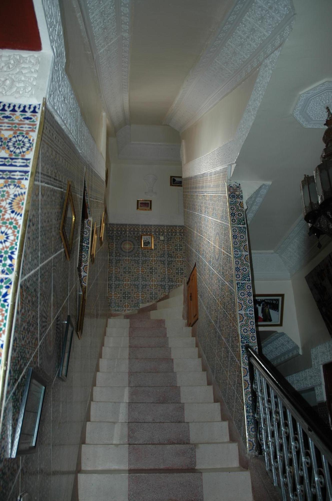 Ryad Bab Berdaine Meknes Exterior photo